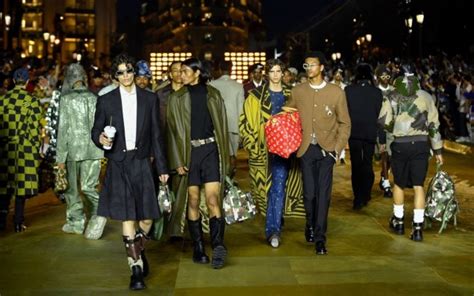 louis vuitton sfilate tutte le collezioni recensioni|Louis Vuitton Primavera Estate 2024 alla Paris .